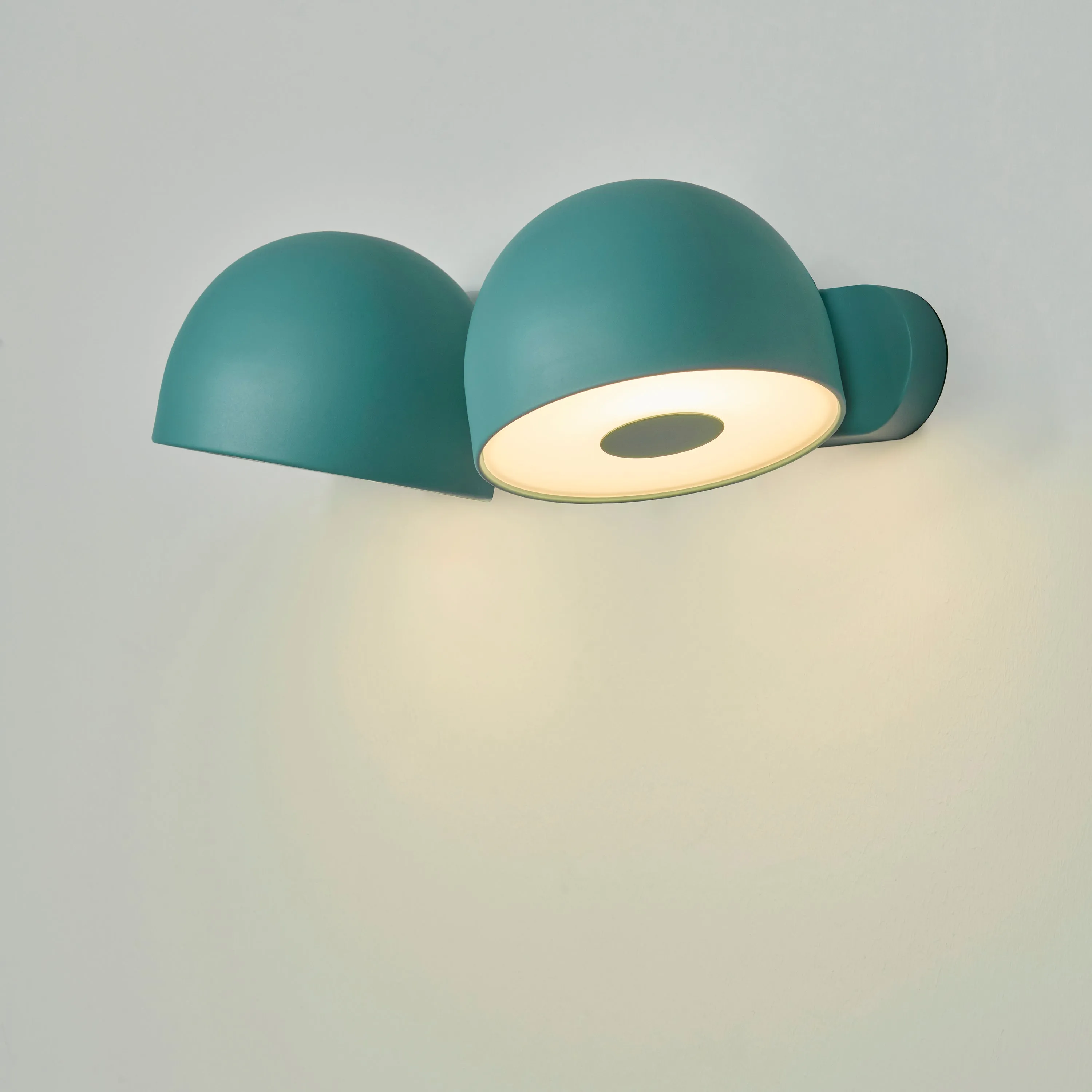 Bowee W2 Wall Sconce