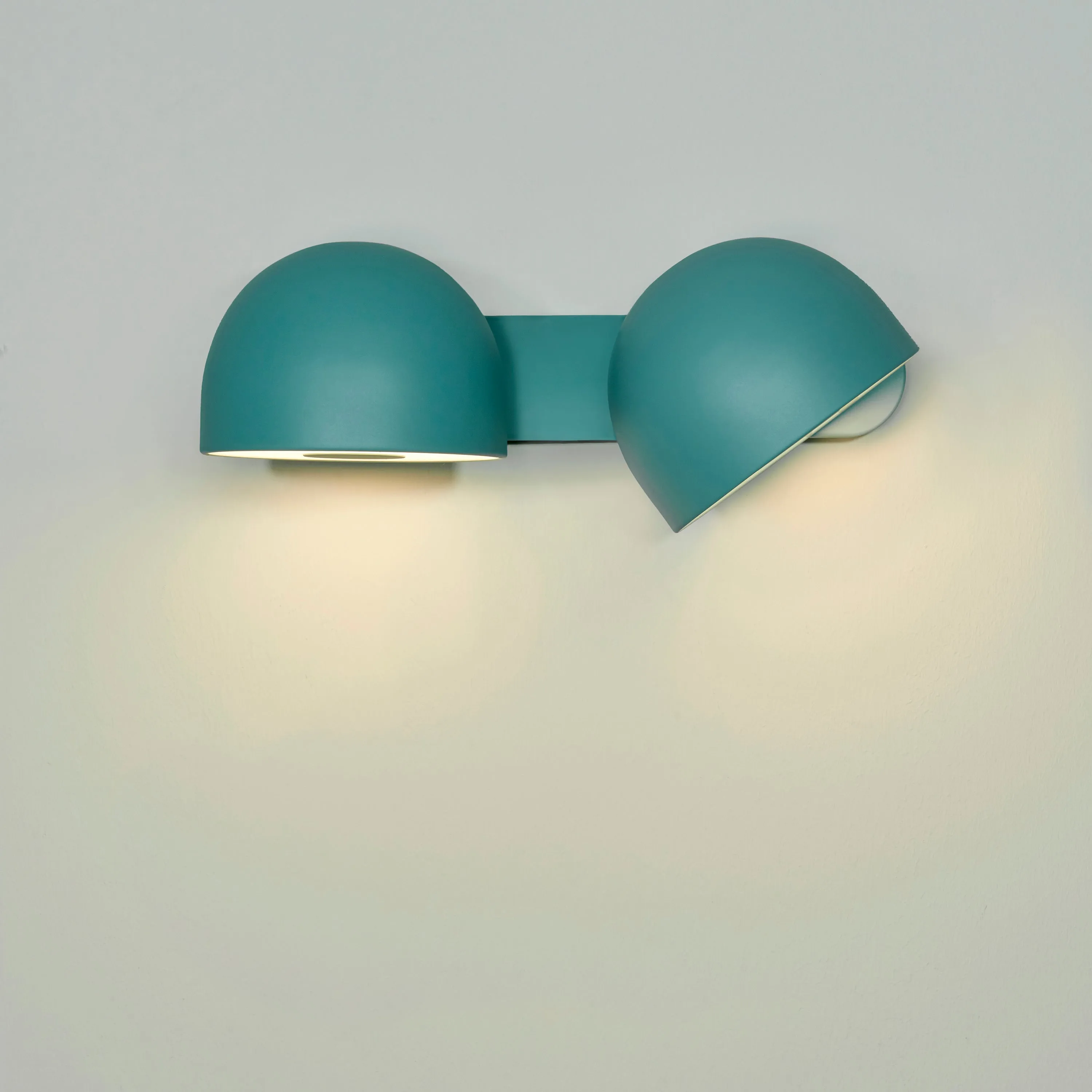 Bowee W2 Wall Sconce