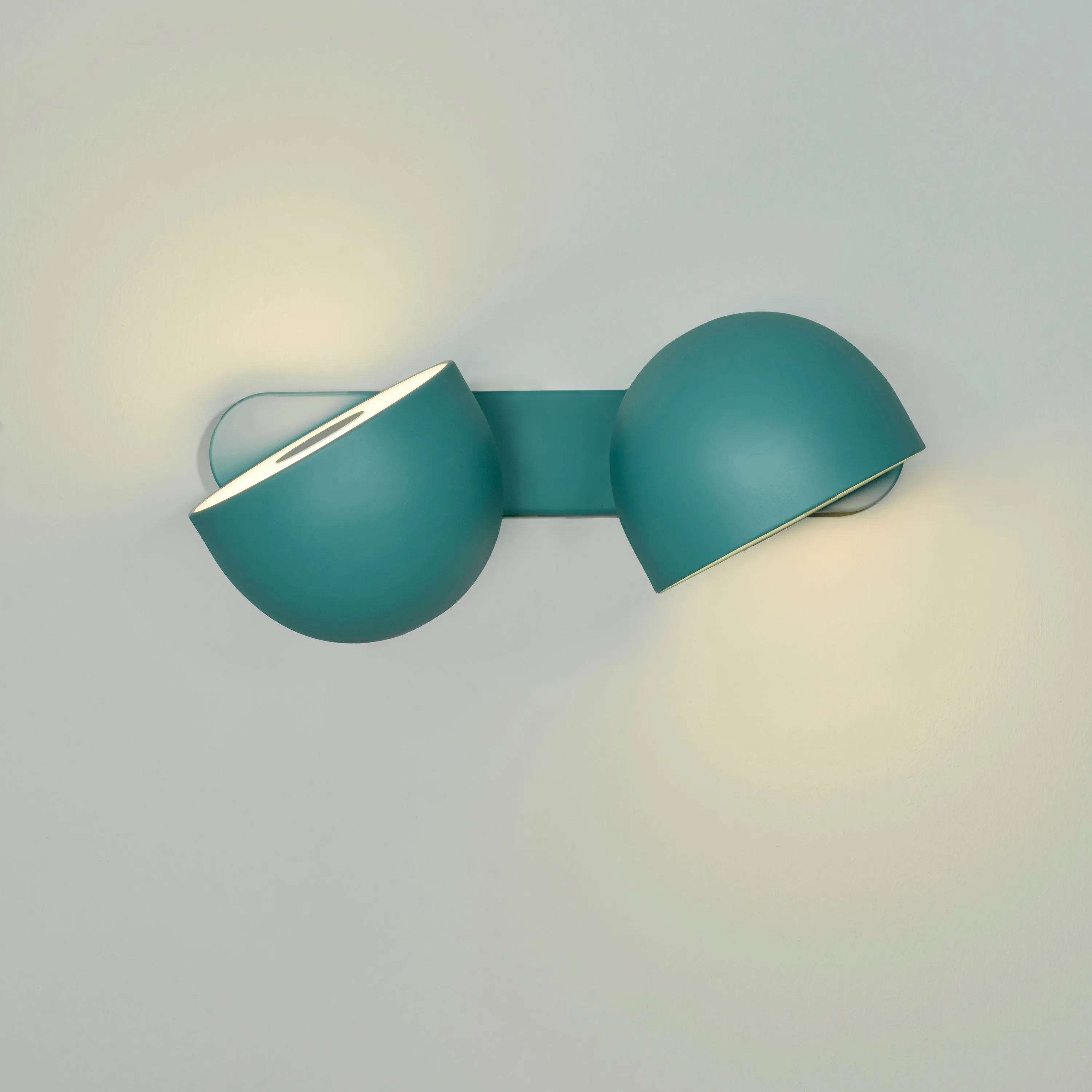 Bowee W2 Wall Sconce