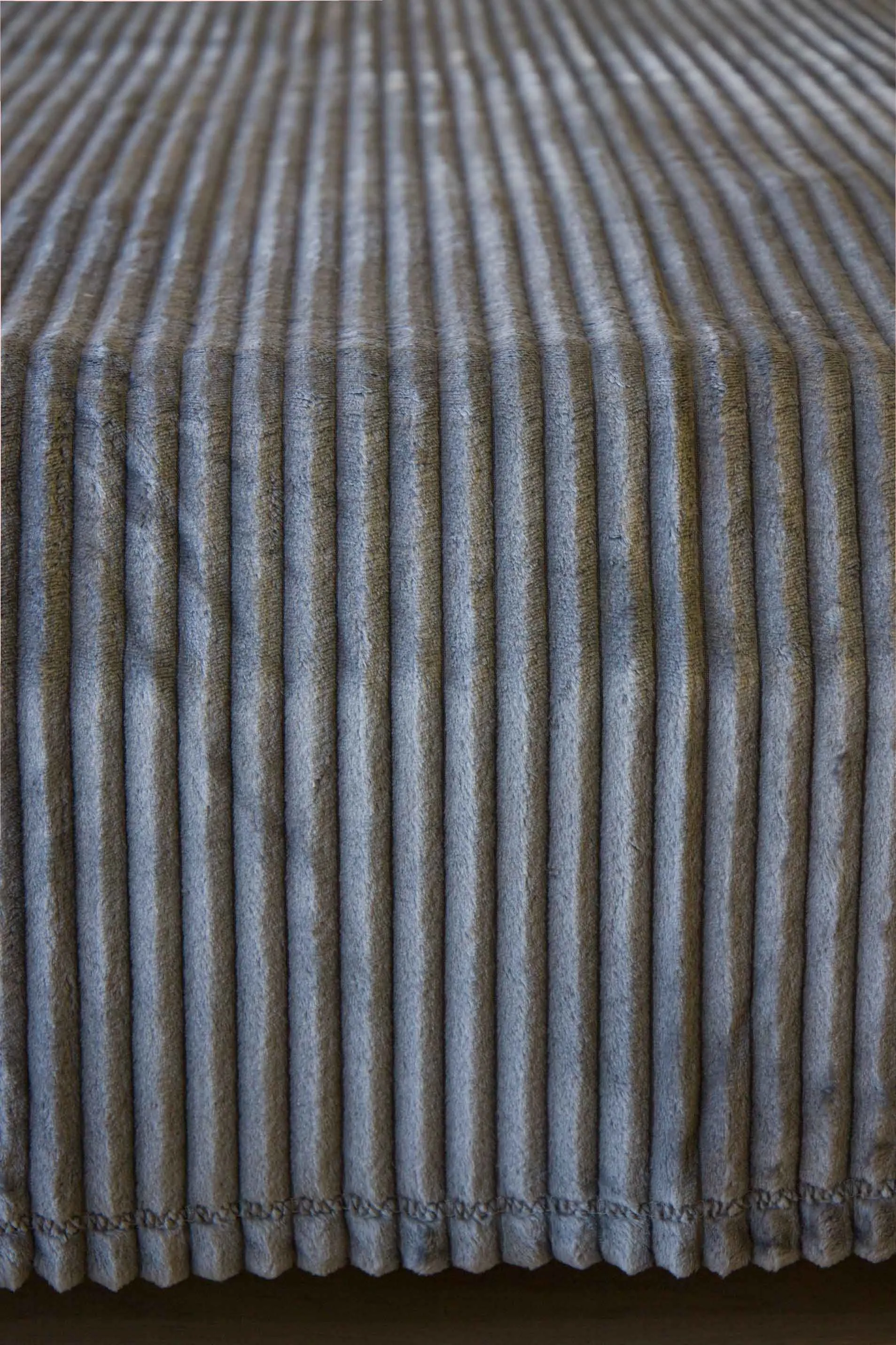 Catherine Premium Faux Fur Ribbed Throw