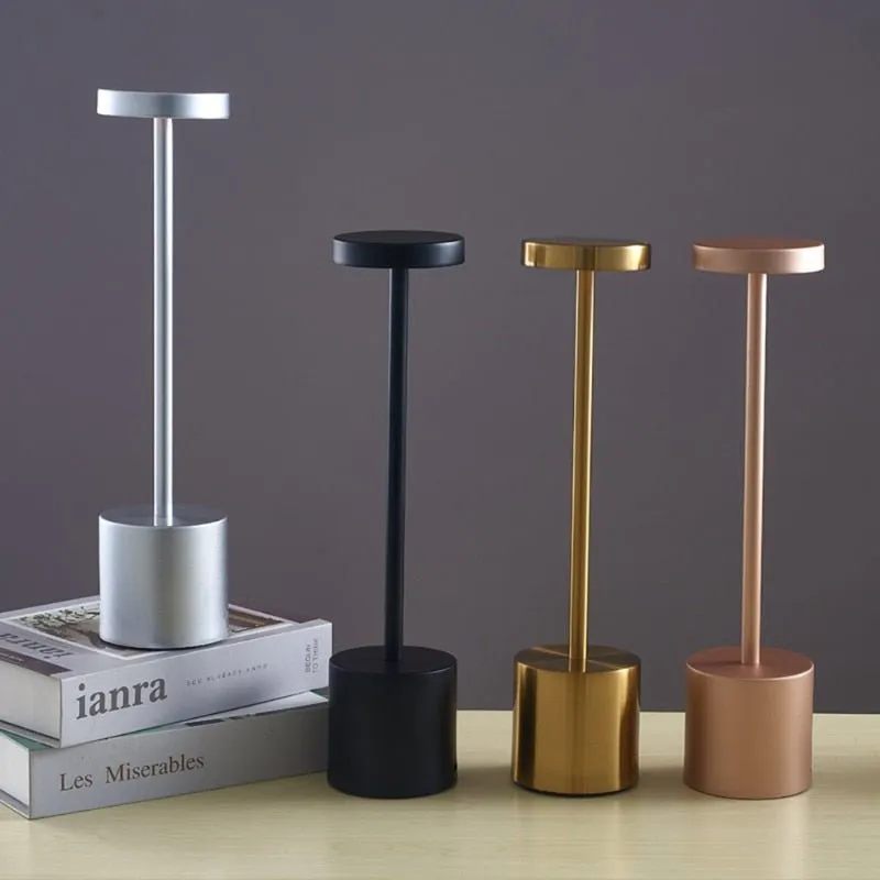 Cordless LED Retro Table Lamp