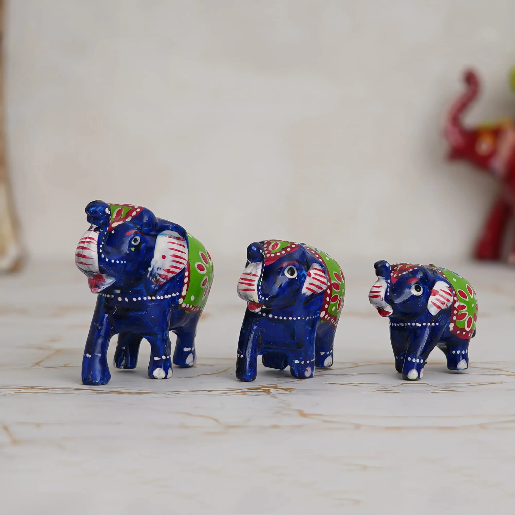 eCraftIndia Set of 3 Decorative Elephant Showpiece Animal Figurines- Multicolor