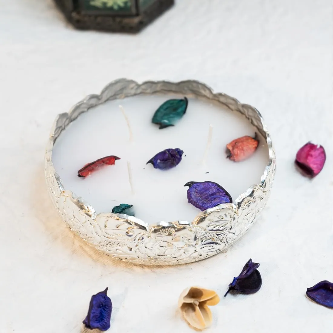 Ekhasa Urli Bowl for Home Décor & Table Decoration | Wax Filled Urli Bowl for Diwali Pooja and Other Festivals | Candles as Romantic Settings Enhancer (Silver Bowl, Filled with Wax)