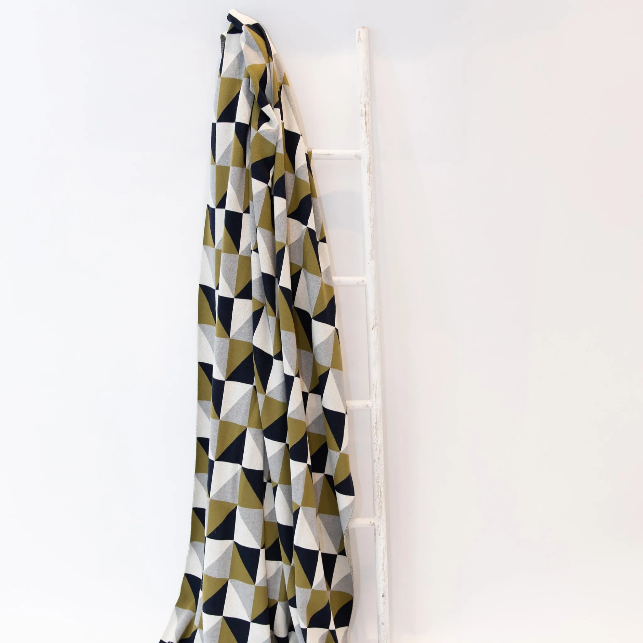 Elephant Throw Chequered