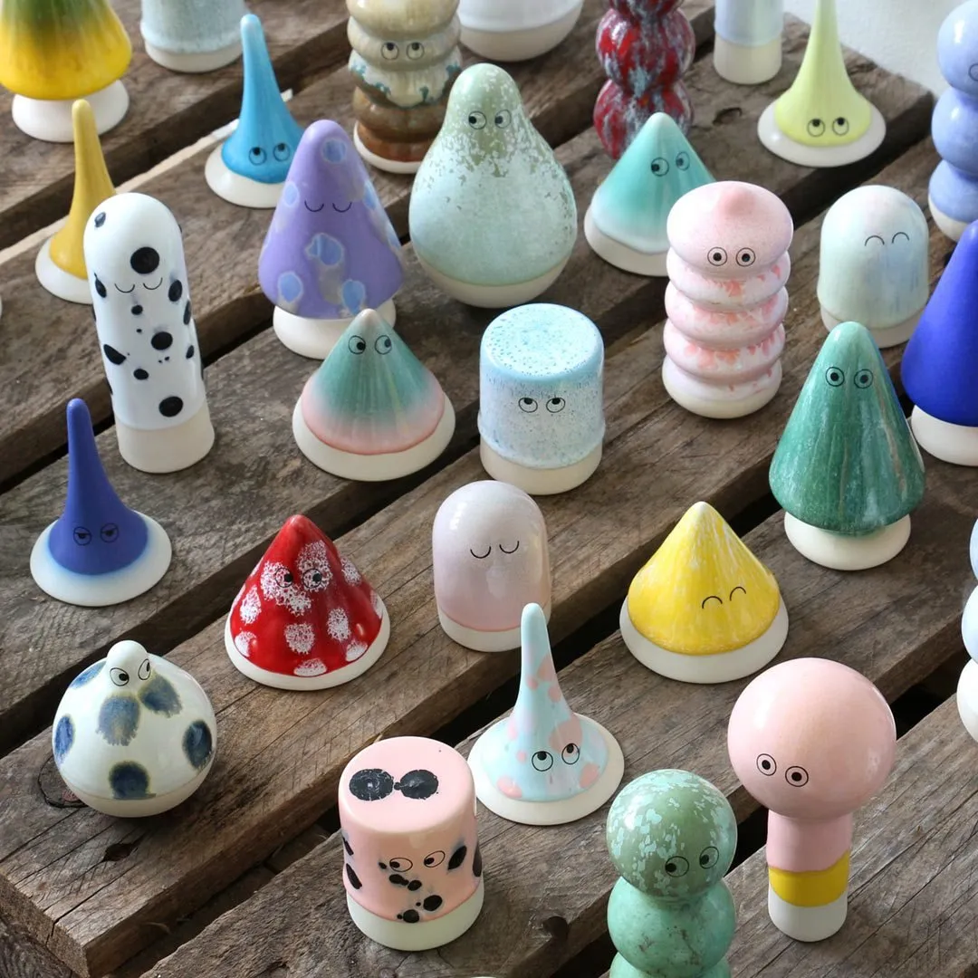 Familia Figurine | Buto | Blue Stripe | by Studio Arhoj