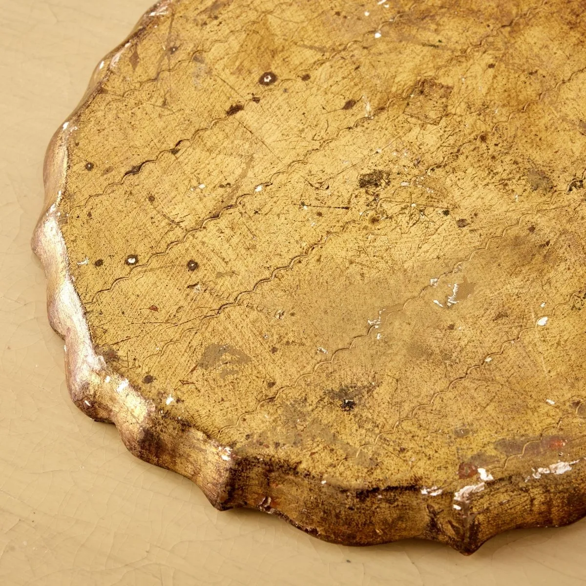 Florentine Scalloped Green Tray