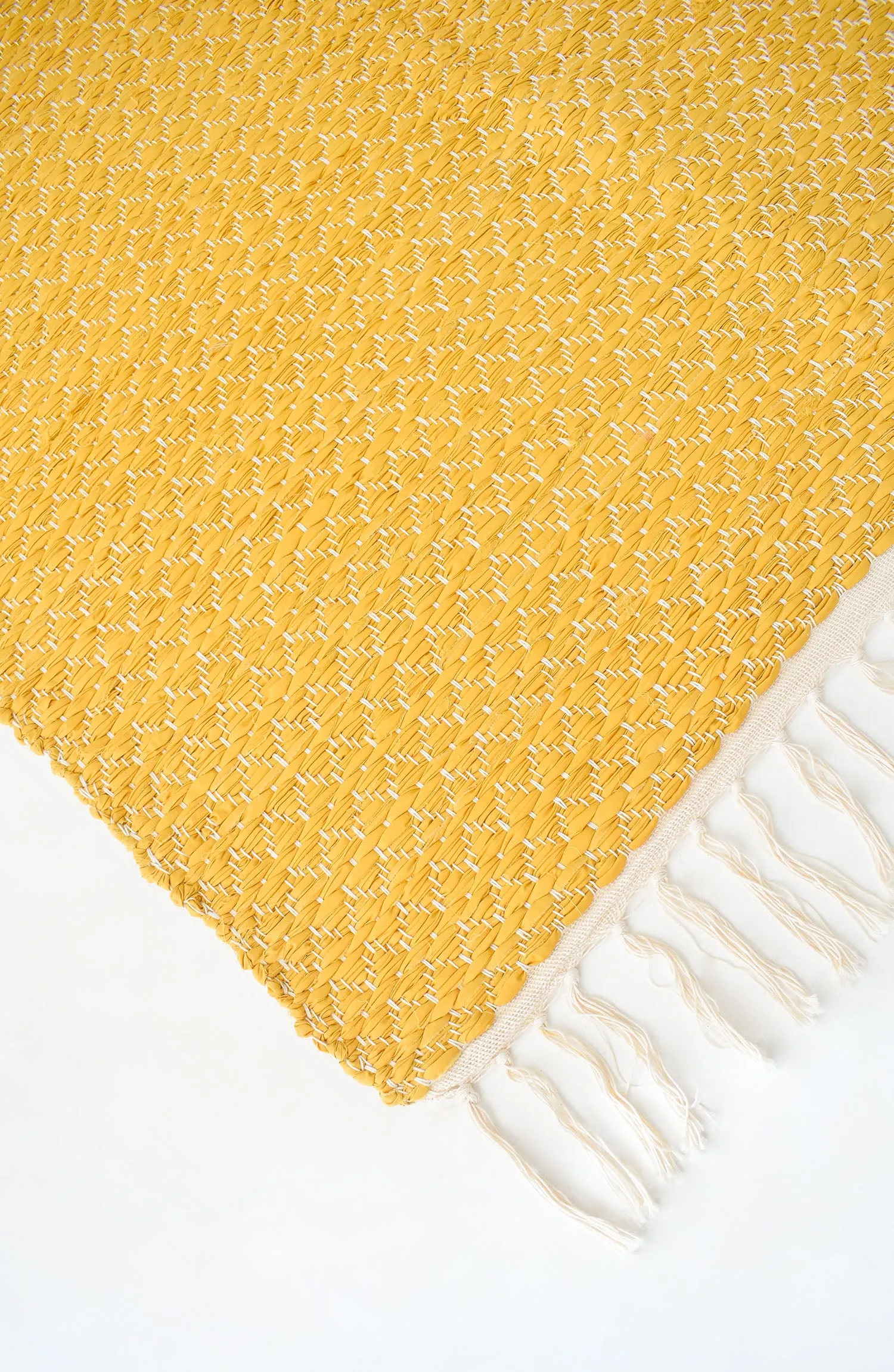 Handmade Recycled Cotton RUG 5.67 ft x 4 ft (H-RUGS-22-011)