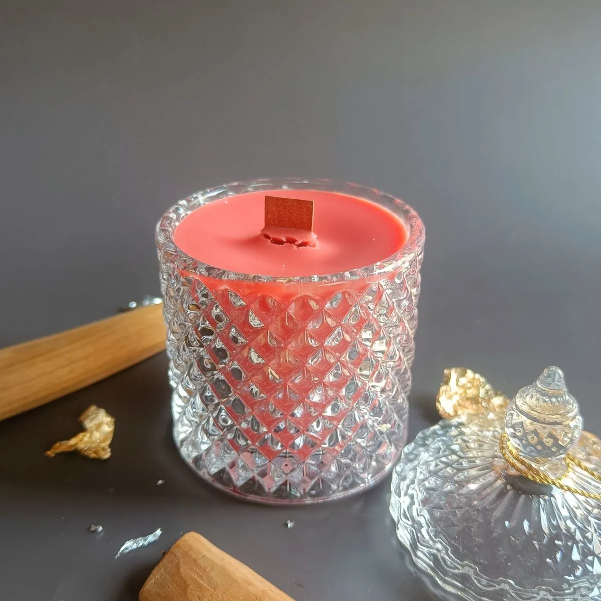 Luminescence Candle - Bakhoor rose