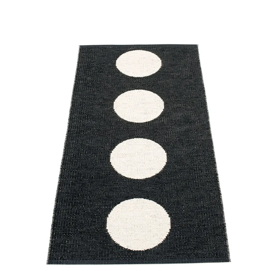 Pappelina Rugs | Vera