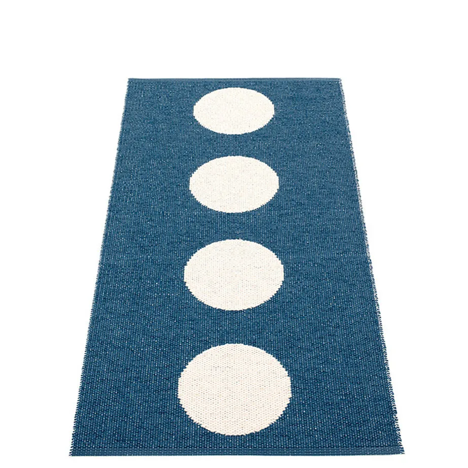 Pappelina Rugs | Vera
