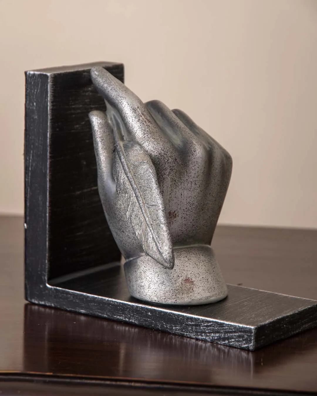 'Read to Write' Bookends