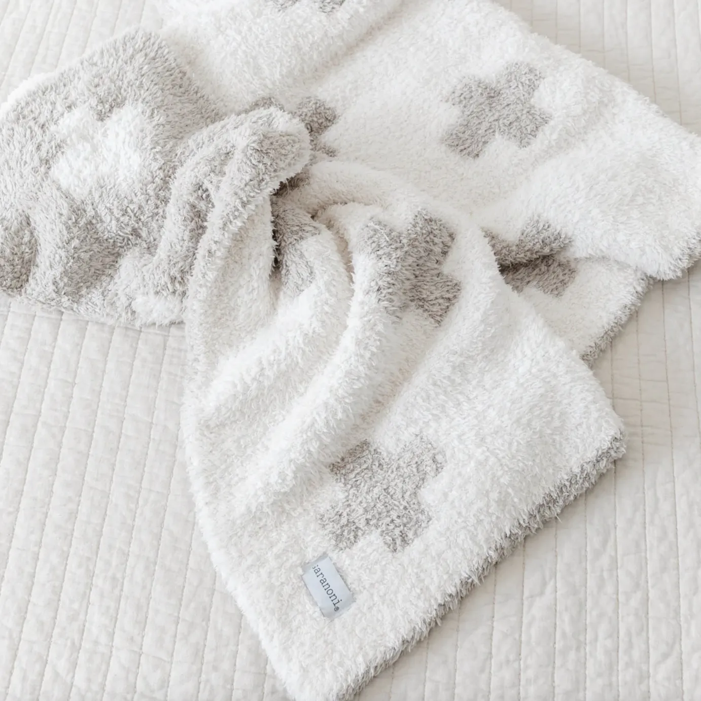 Saranoni - Double Layer Patterned Bamboni Mini Blankets