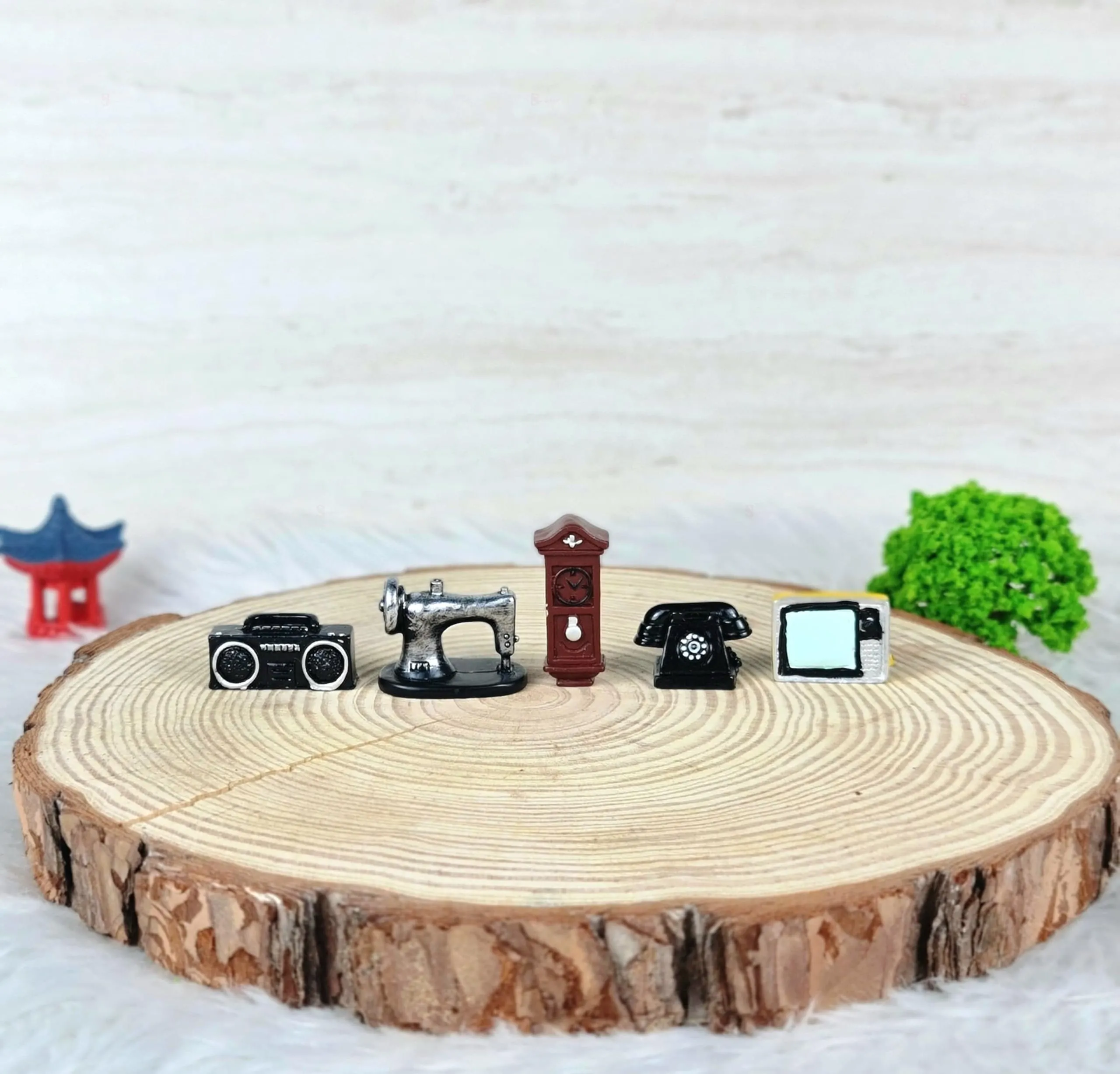 SATYAM KRAFT 1 Set Miniature Set for Home Decor, Unique Gift,Bedroom, Living Room, Office Desk, Figurines, Shelf Decoration Items(5 Piece)(Style 1)