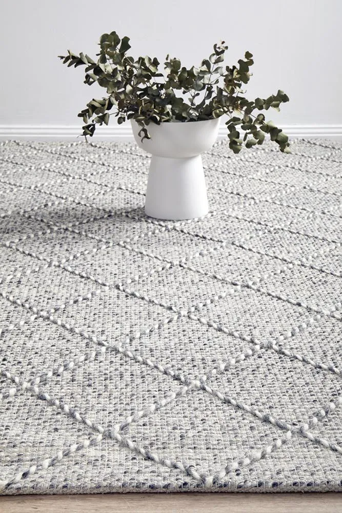 Skye Noah Rug