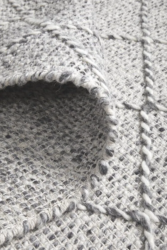 Skye Noah Rug